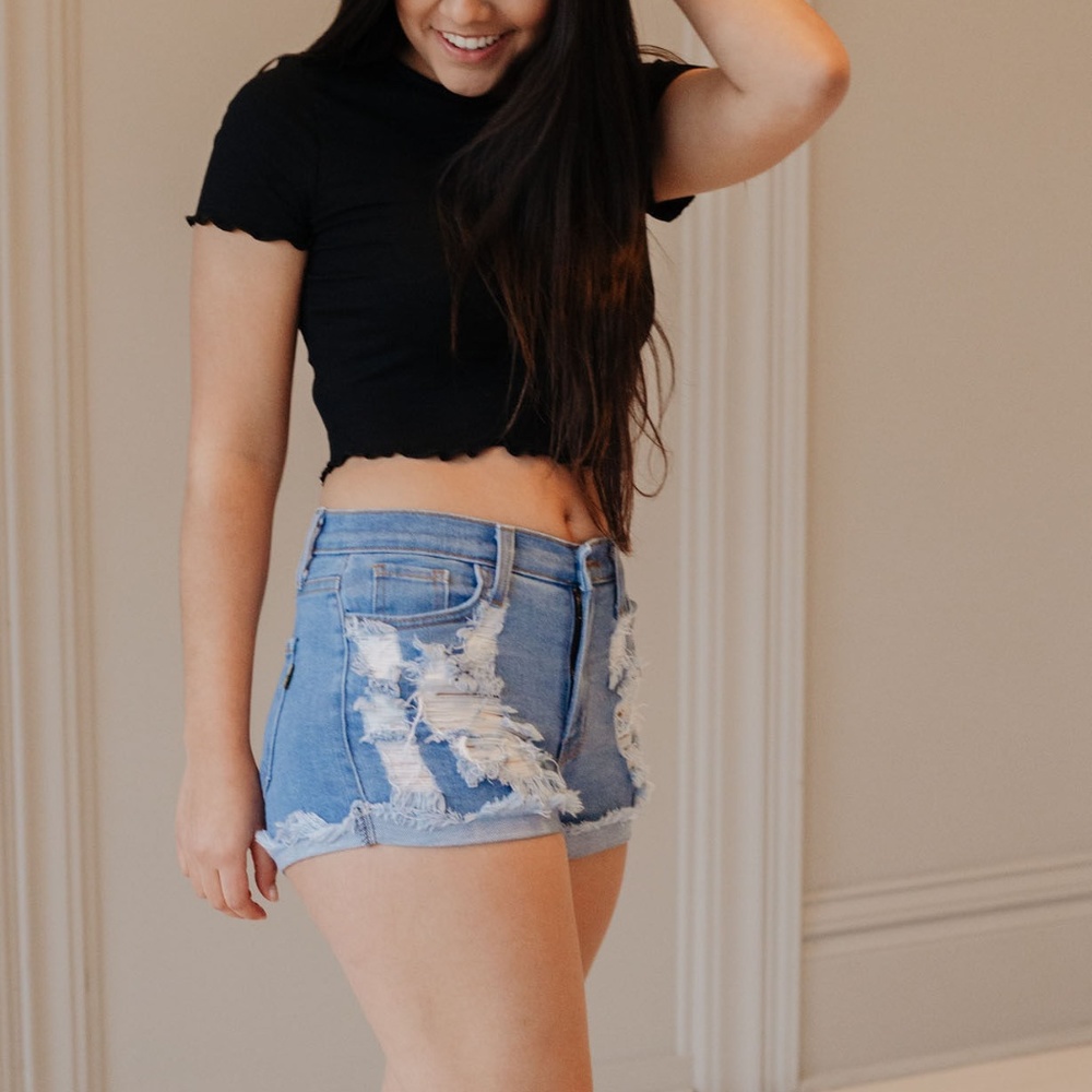 Harlow Ripped Shorts - Picture 3 of 3